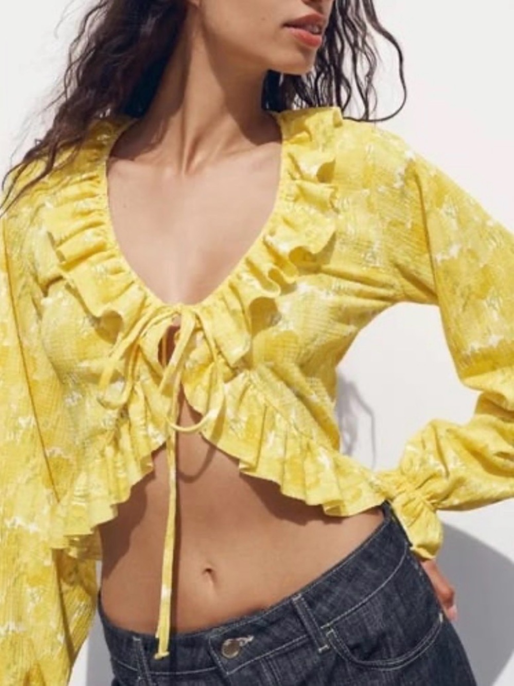NWT Zara Ruffled Tie Front Crop Blouse | Yellow Floral | US Smalll